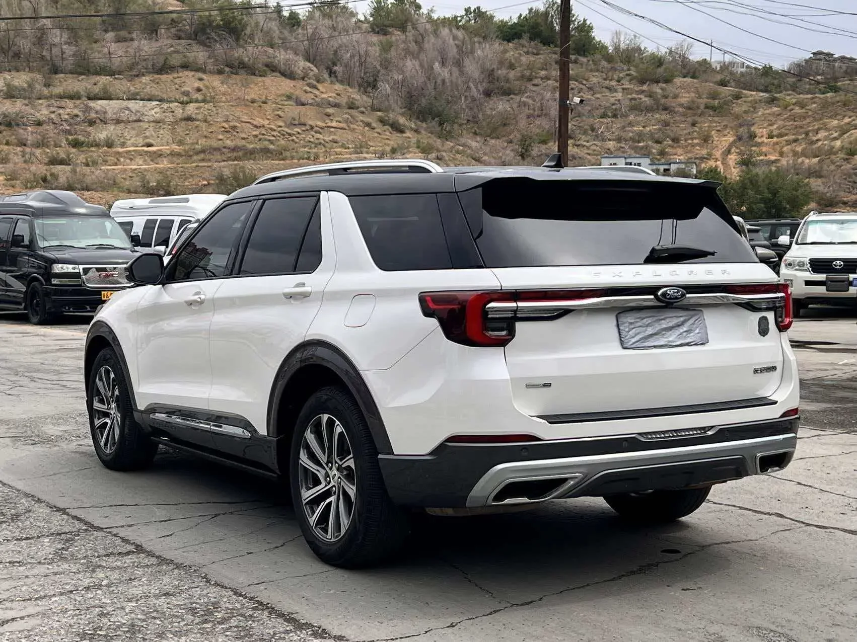 Ford Explorer