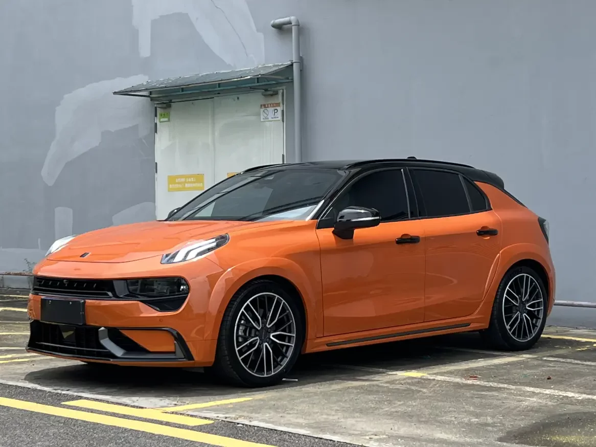 Lynk & Co 02 Hatchback