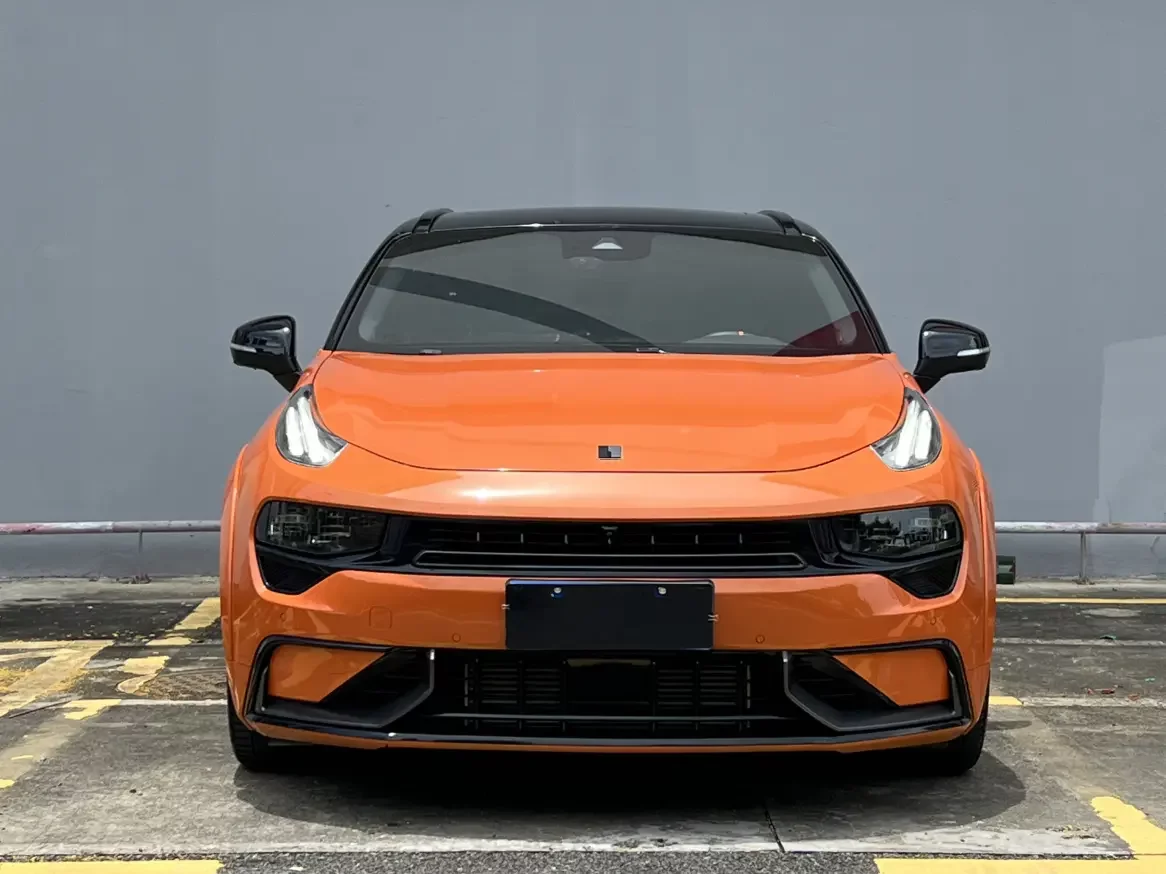 Lynk & Co 02 Hatchback