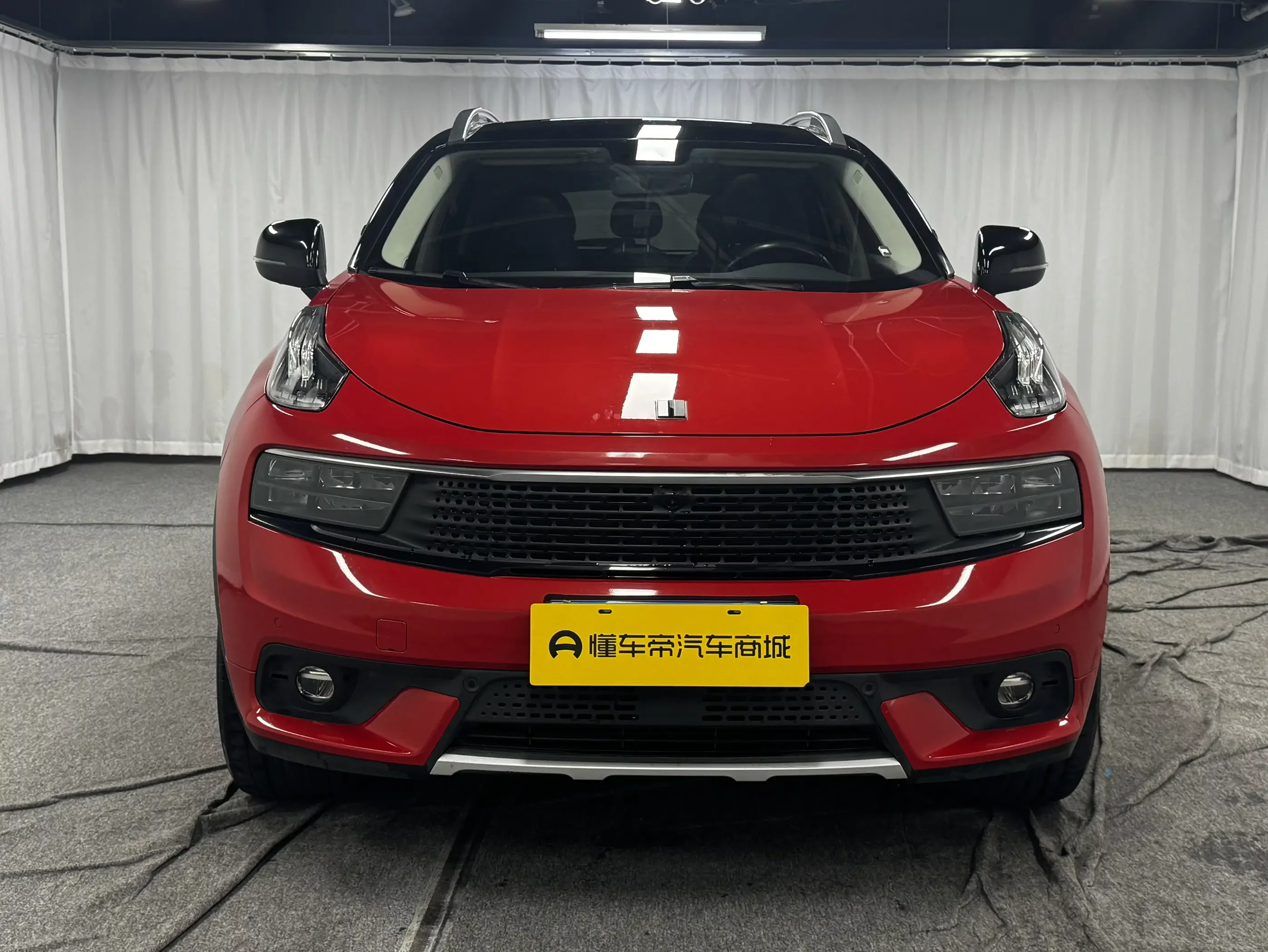 Lynk & Co 01