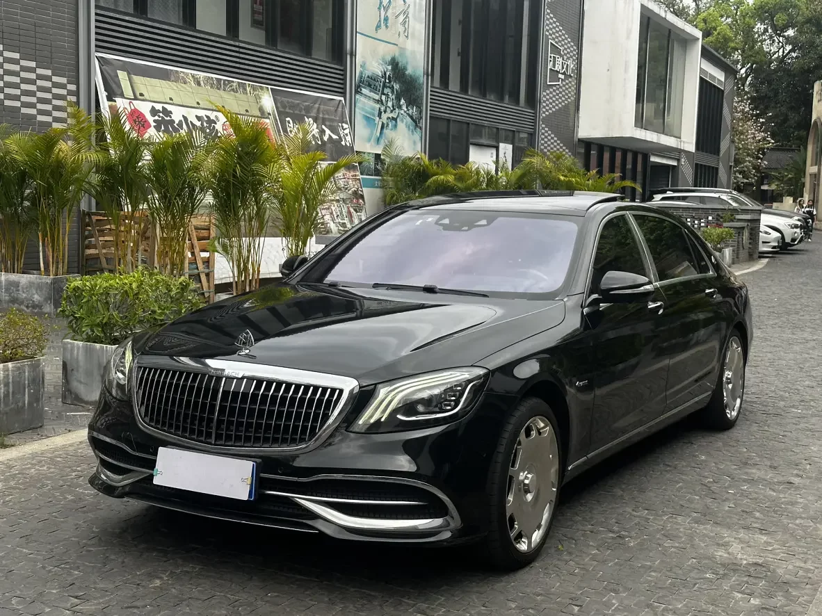 Mercedes-Benz Maybach S-Class