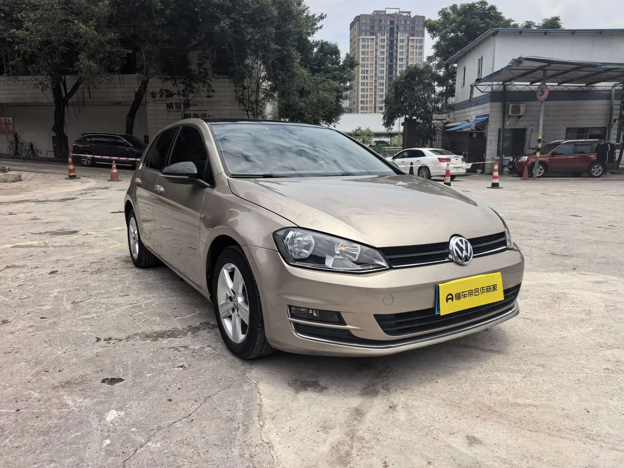 Volkswagen golf