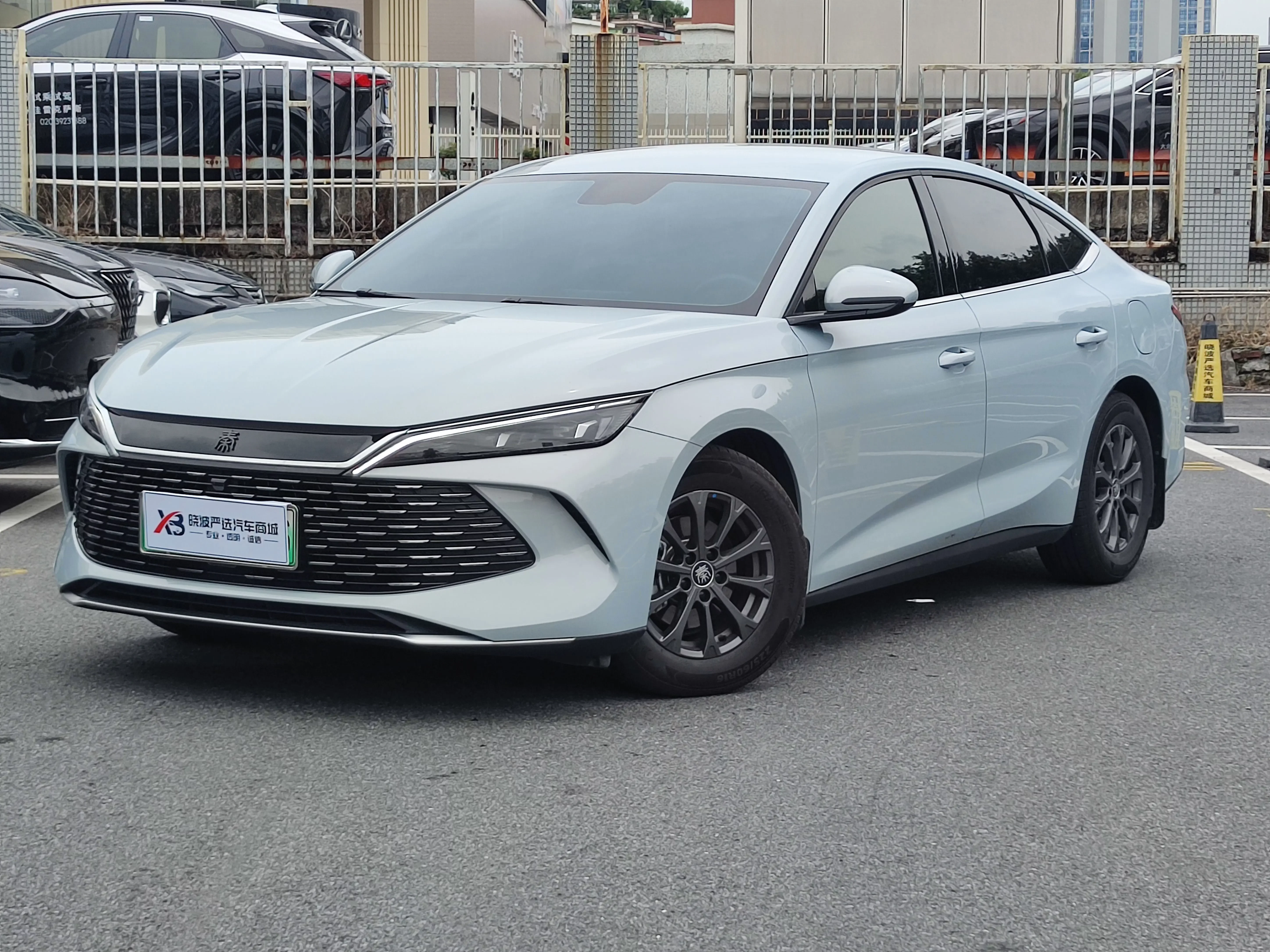 BYD Qin L DM