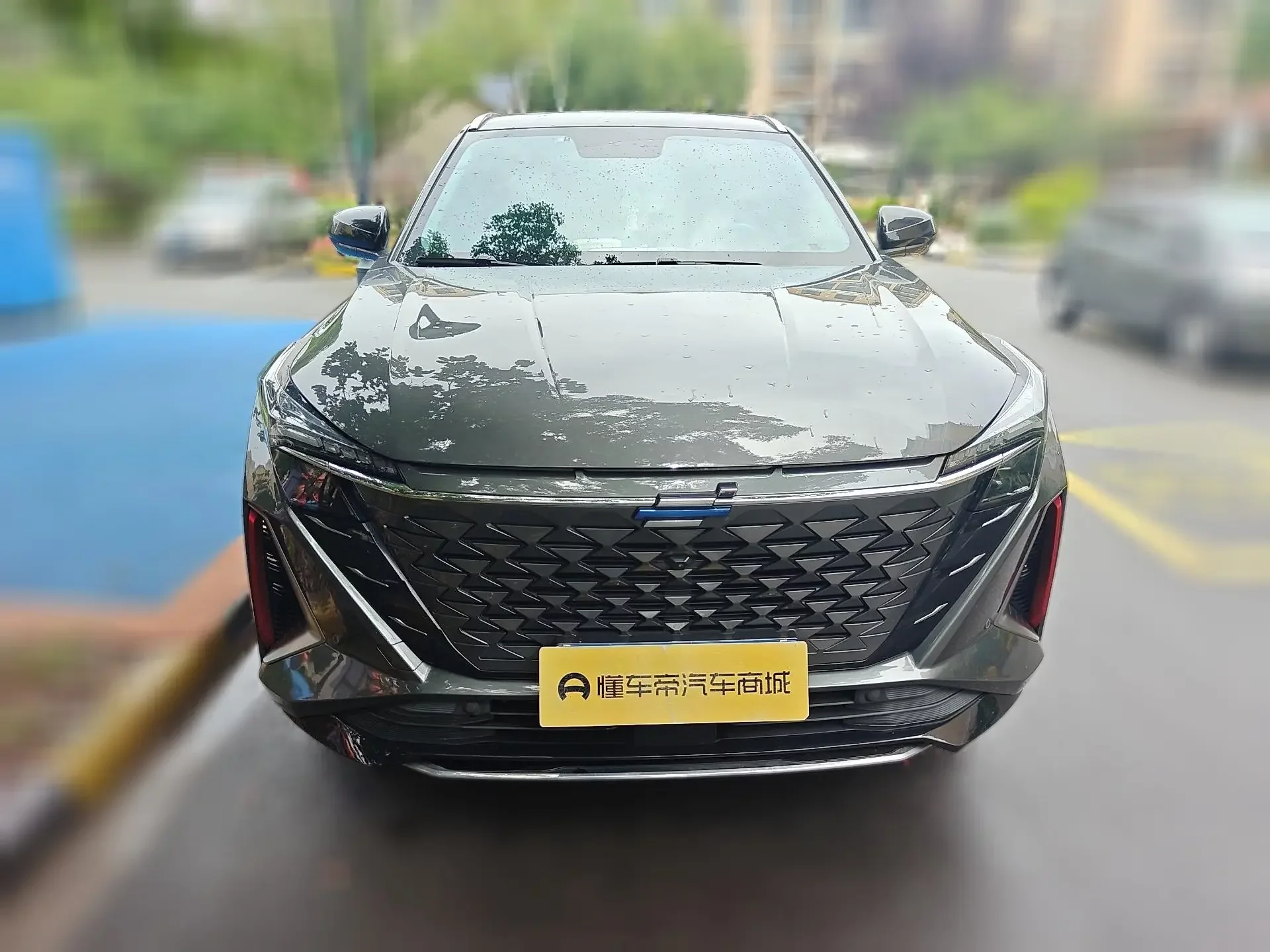 Oshan Changan Auchan Z6