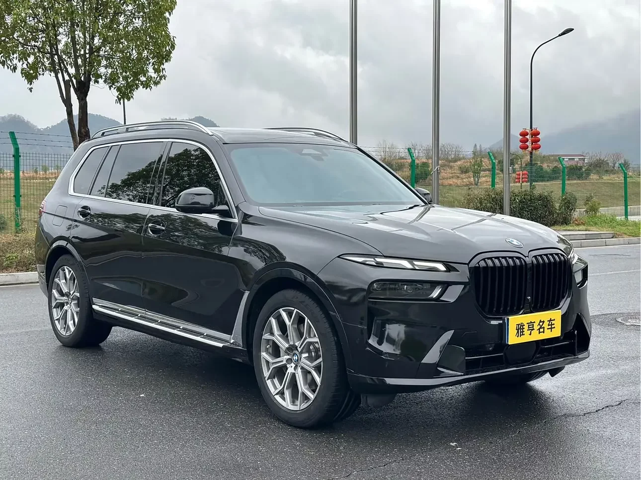 BMW X7