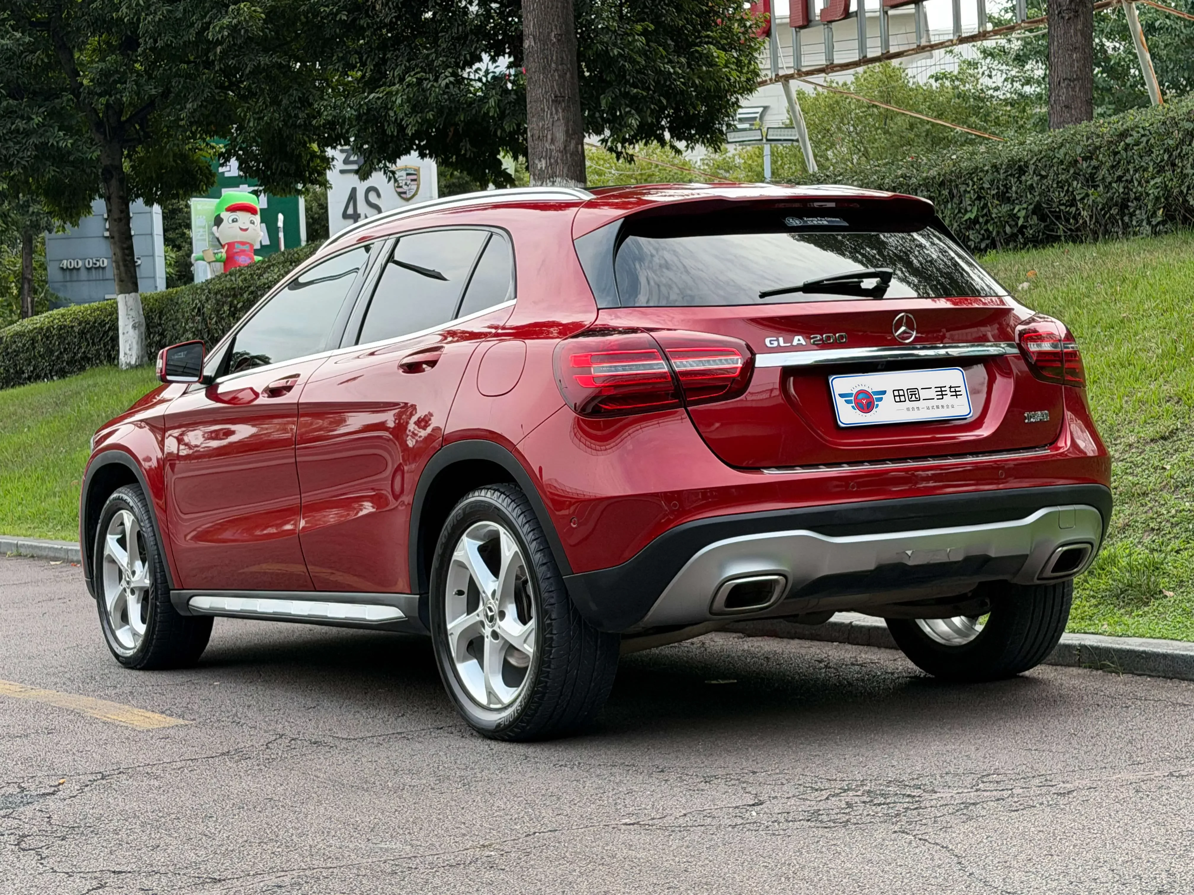 Mercedes-Benz GLA