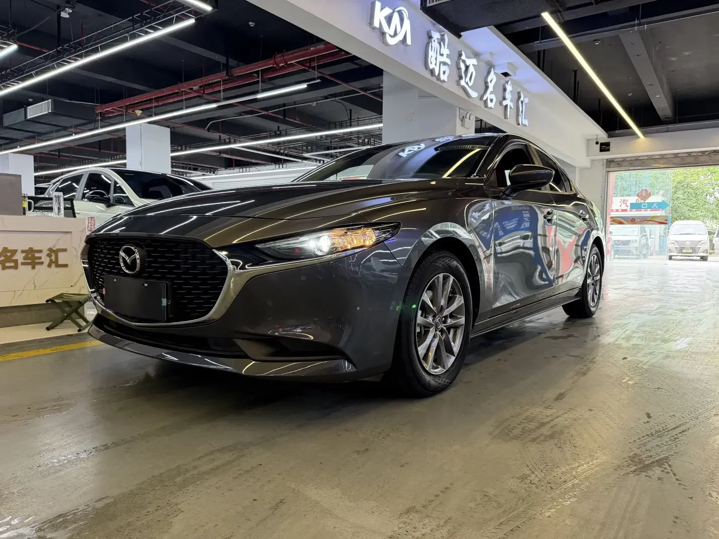 Mazda Axela