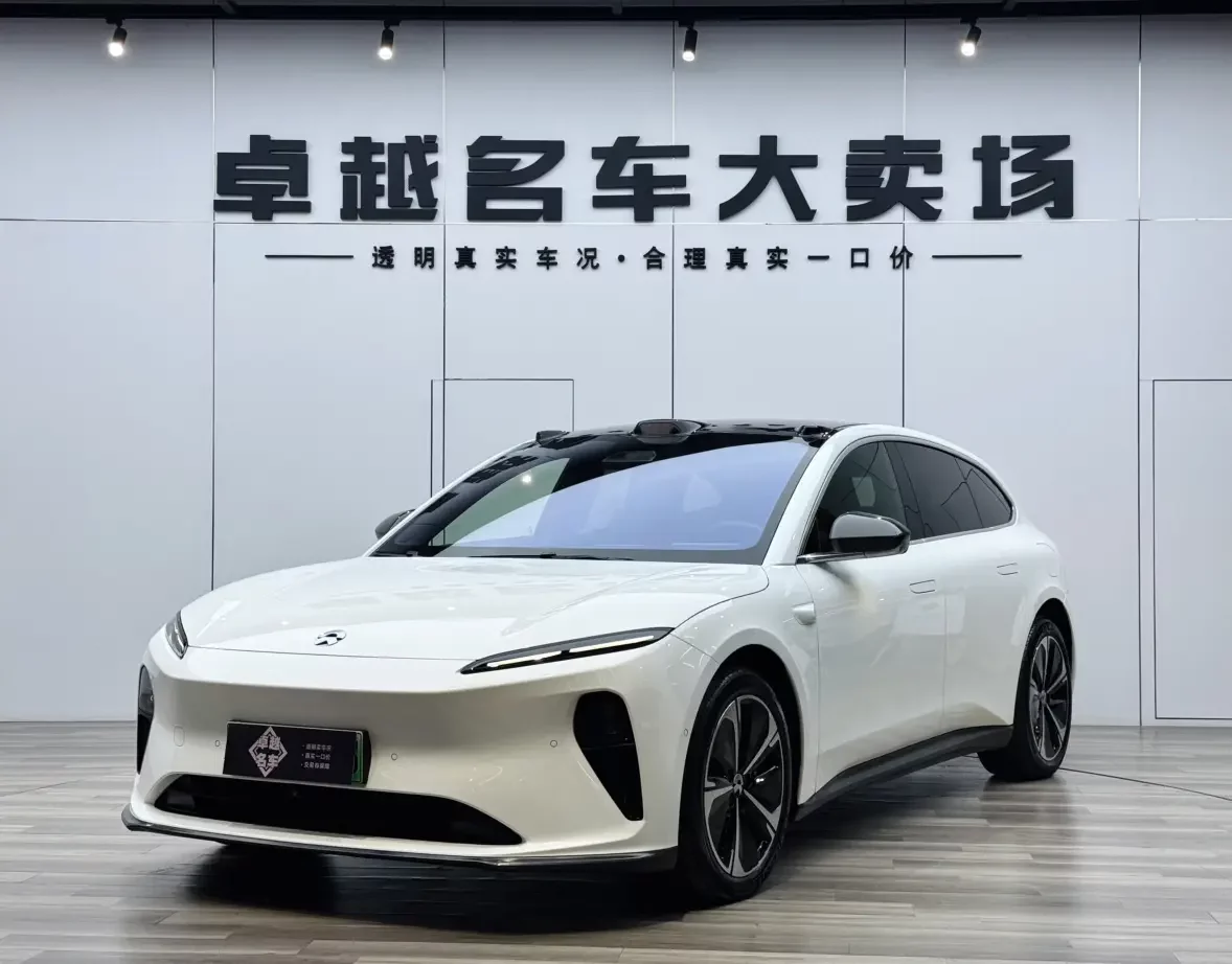 NIO ET5T