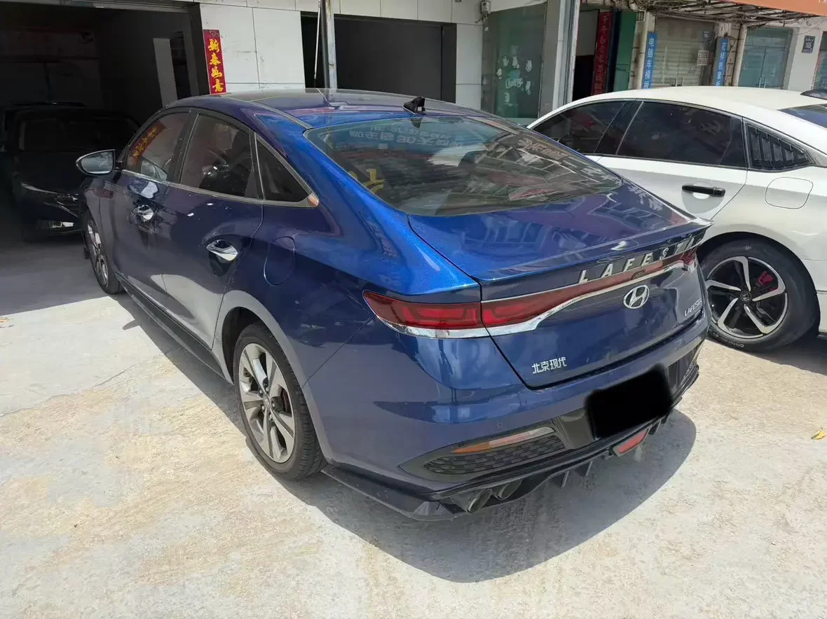 Hyundai Lafesta
