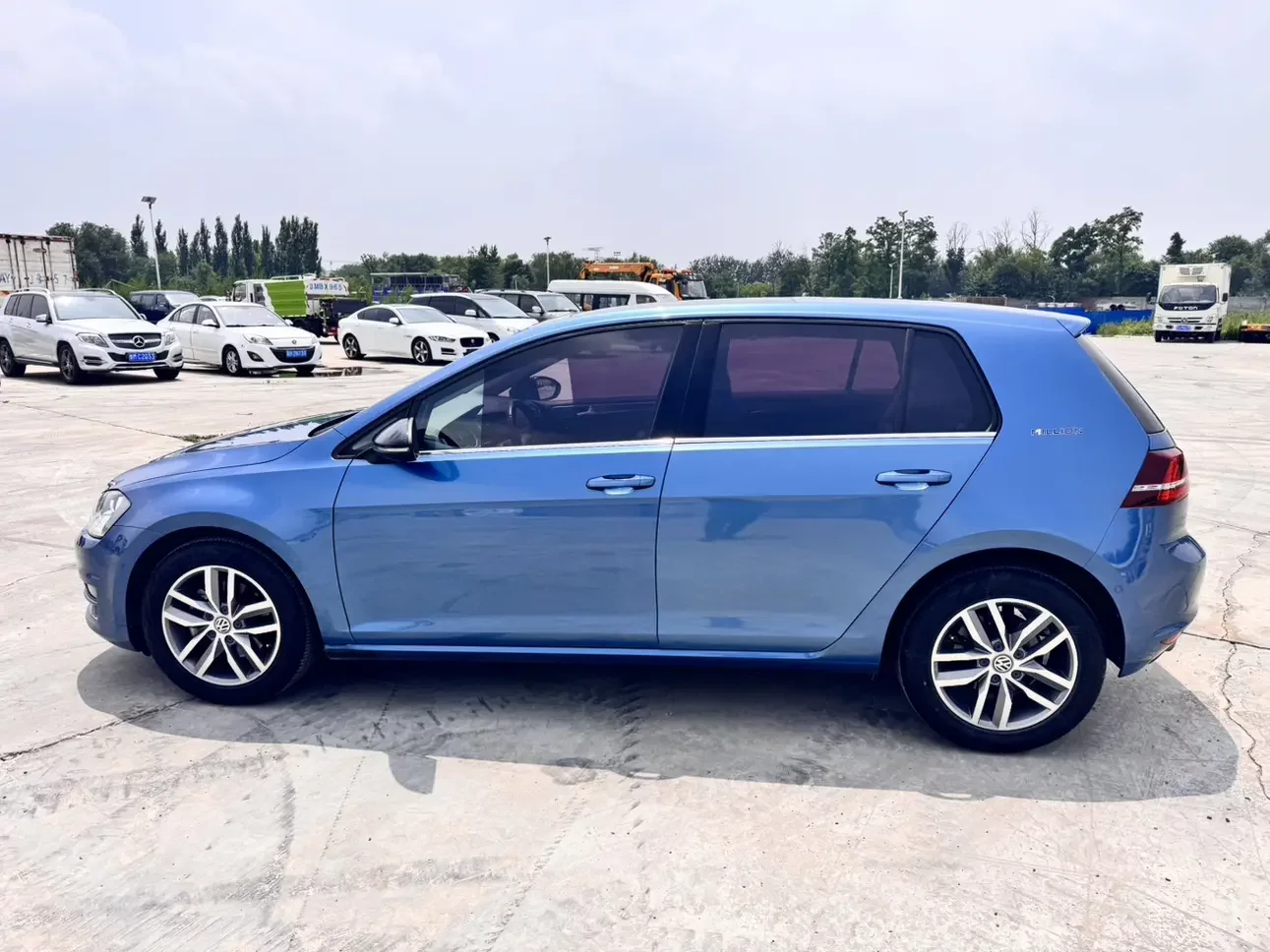 Volkswagen golf