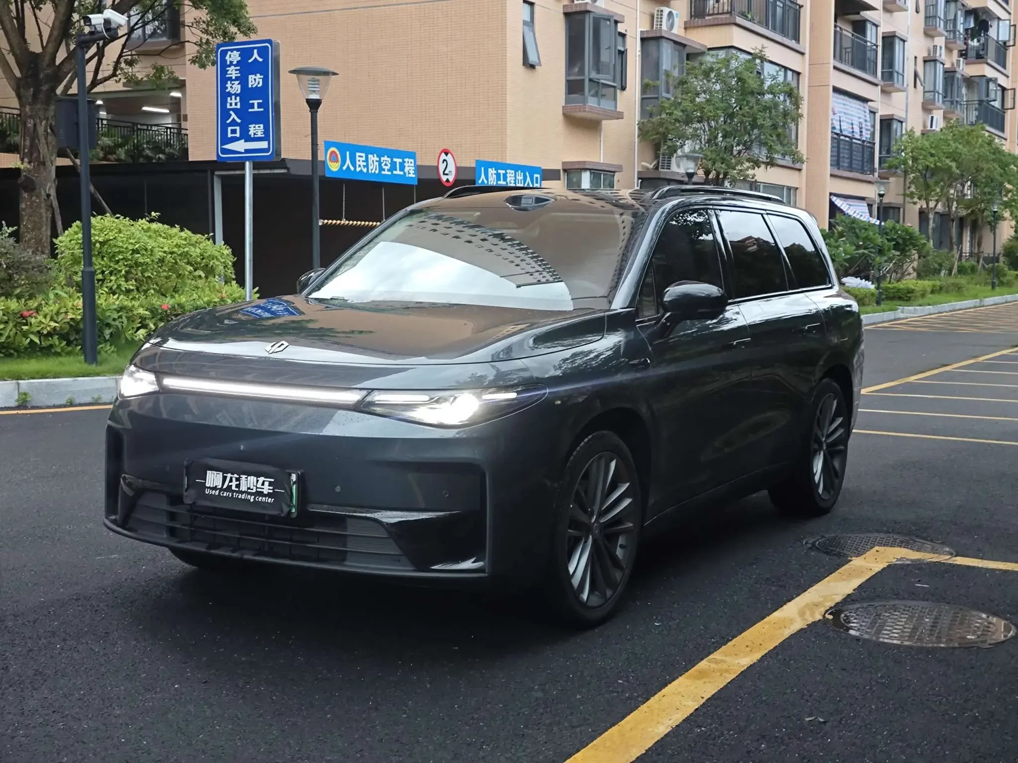 Leapmotor C16