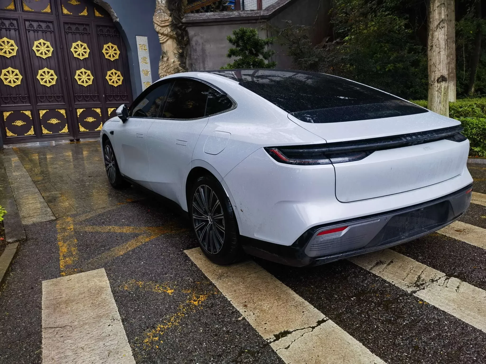 Geely Galaxy Star 8 PHEV