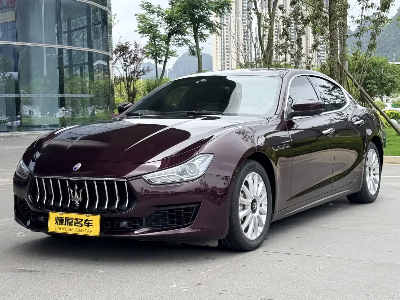 Maserati Ghibli  из Китая