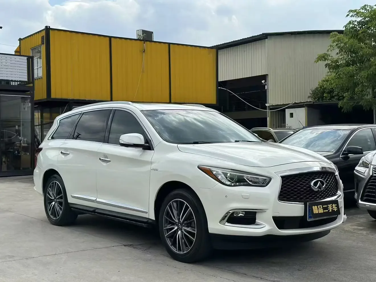 Infiniti QX60