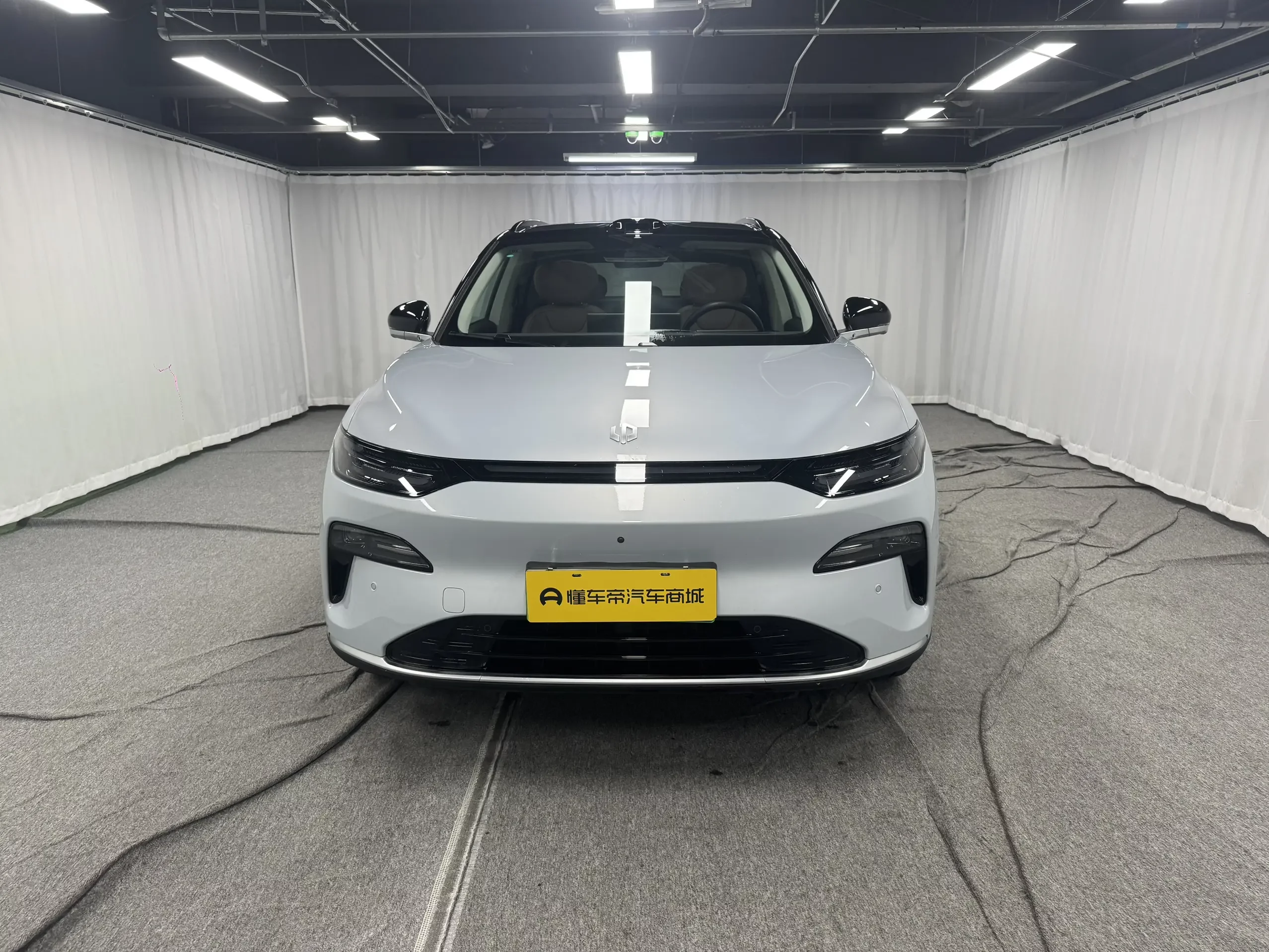 Leapmotor Zero running C11