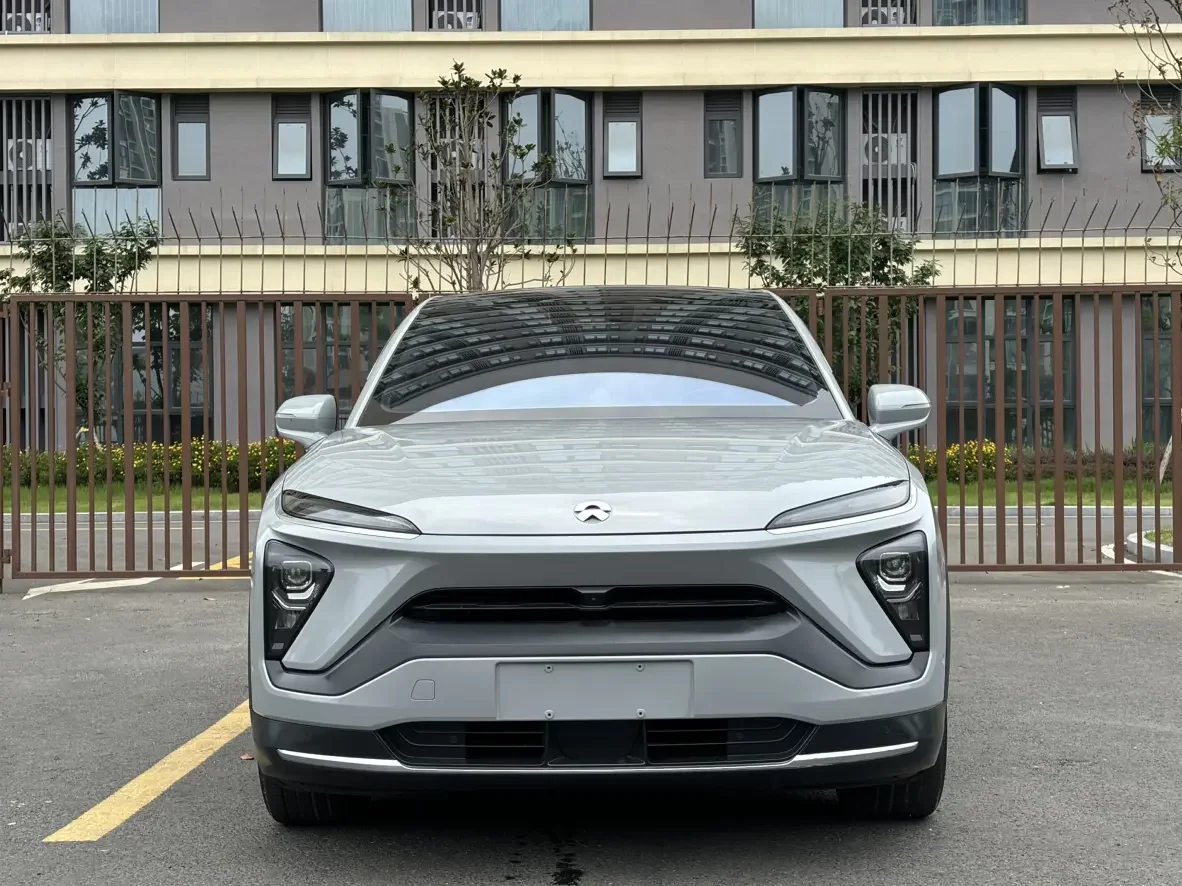NIO EC6