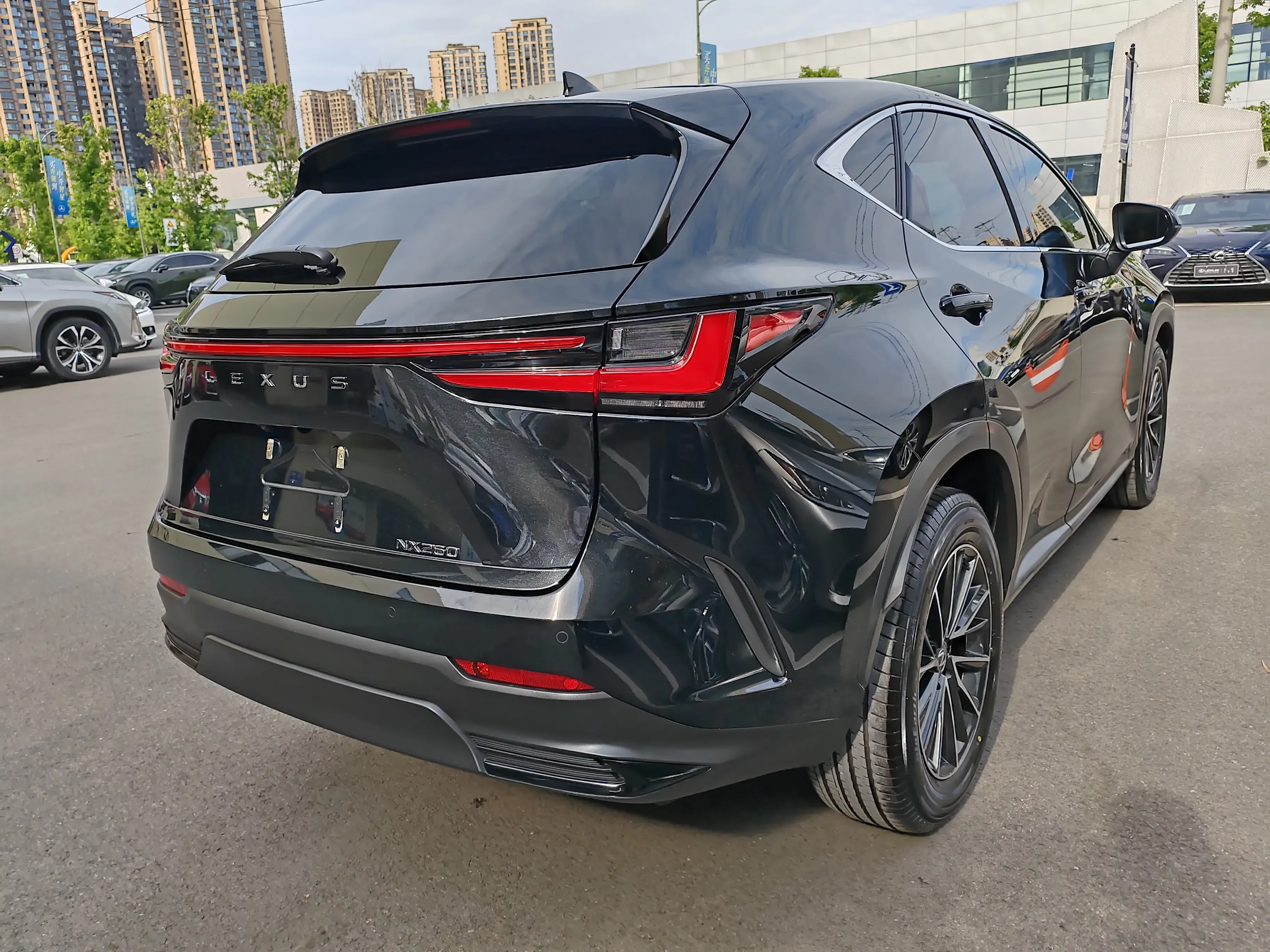 Lexus NX