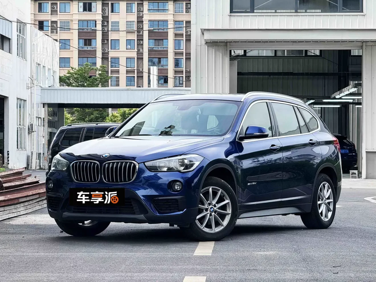 BMW X1