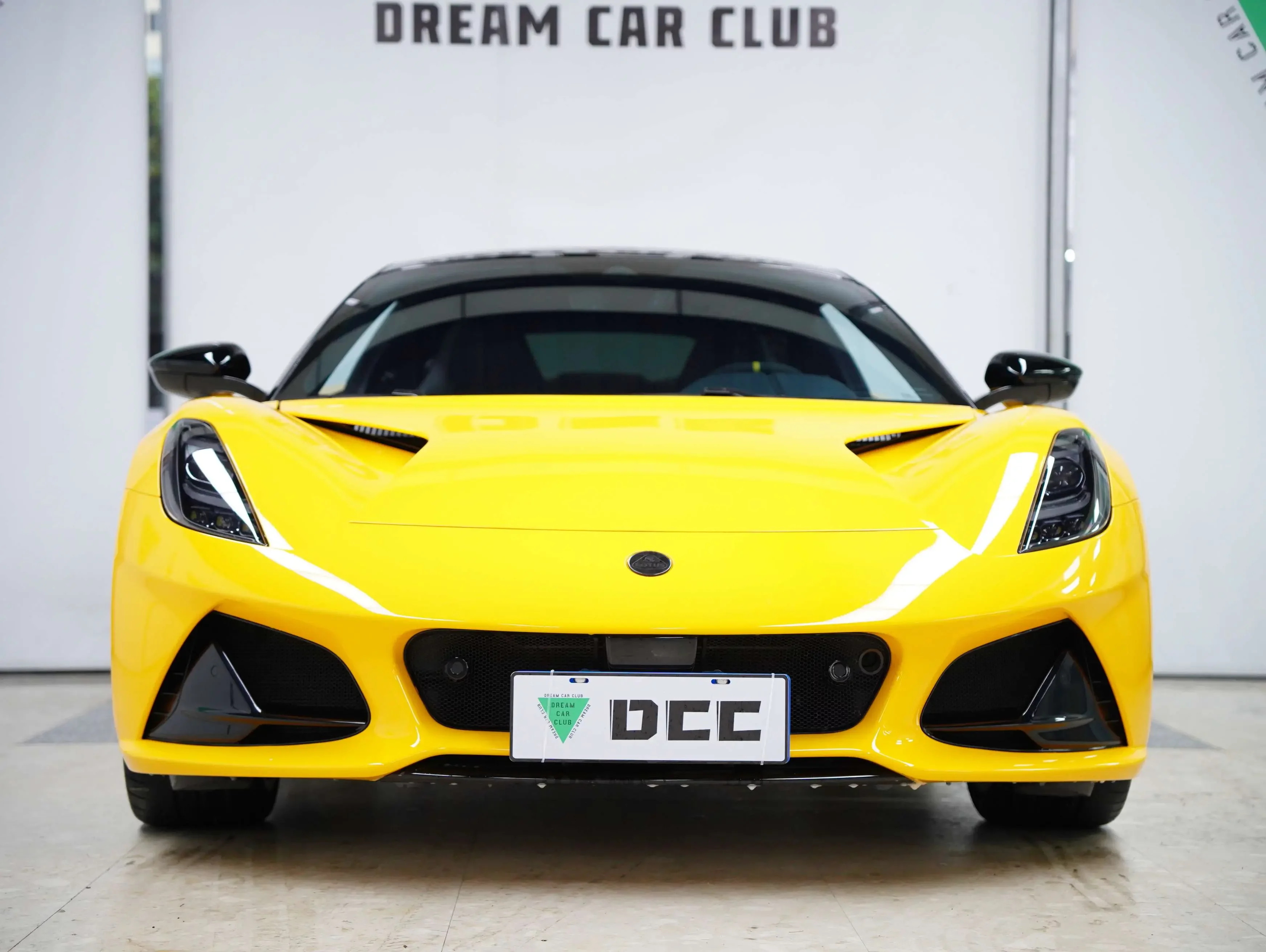 Lotus Emira