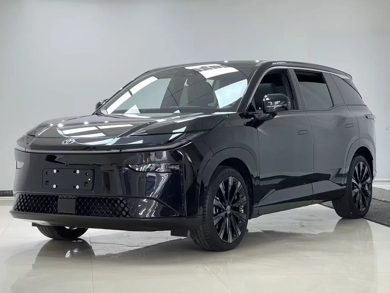 Toyota Bozhi 3X