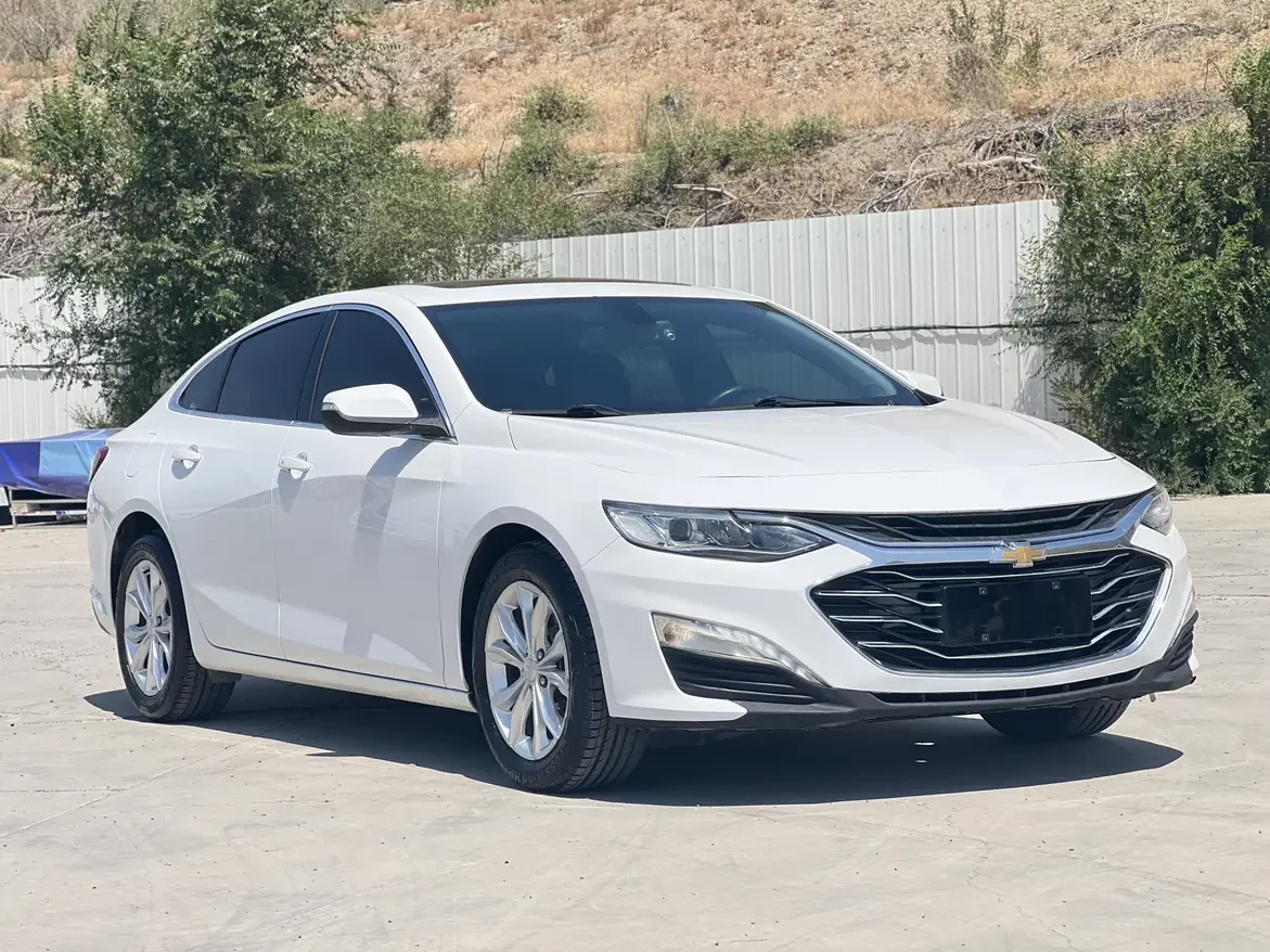 Chevrolet Malibu XL