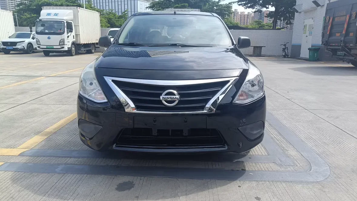Nissan Sunlight