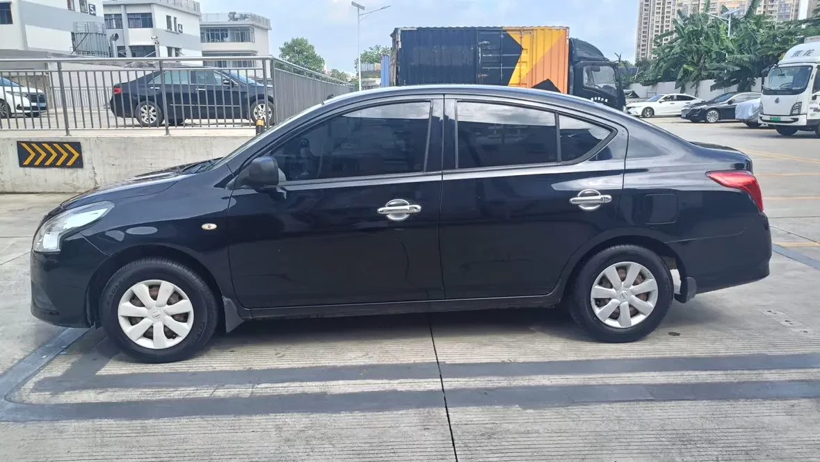 Nissan Sunlight