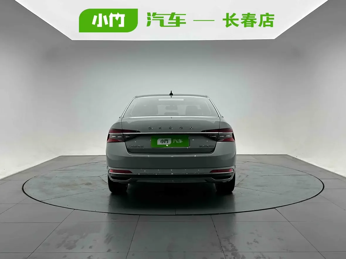 Skoda SuperB