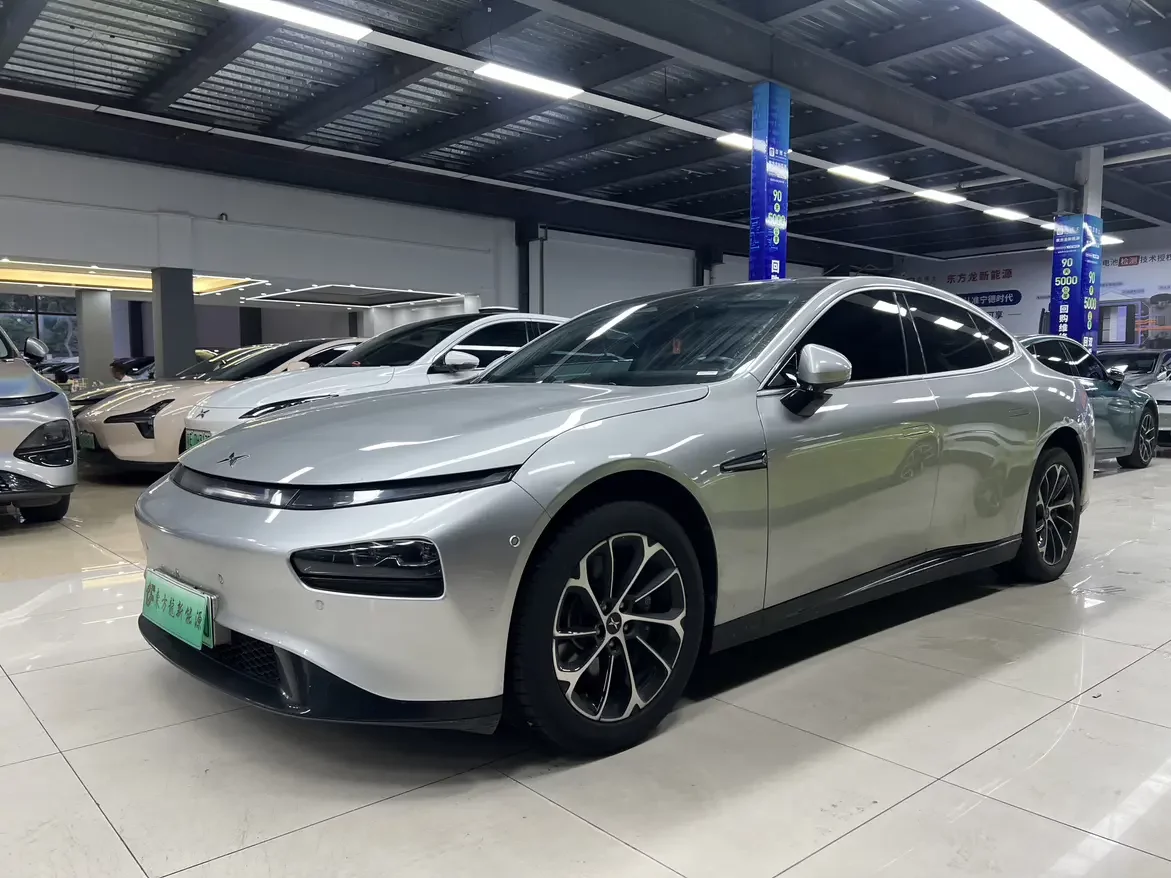 Xpeng P7
