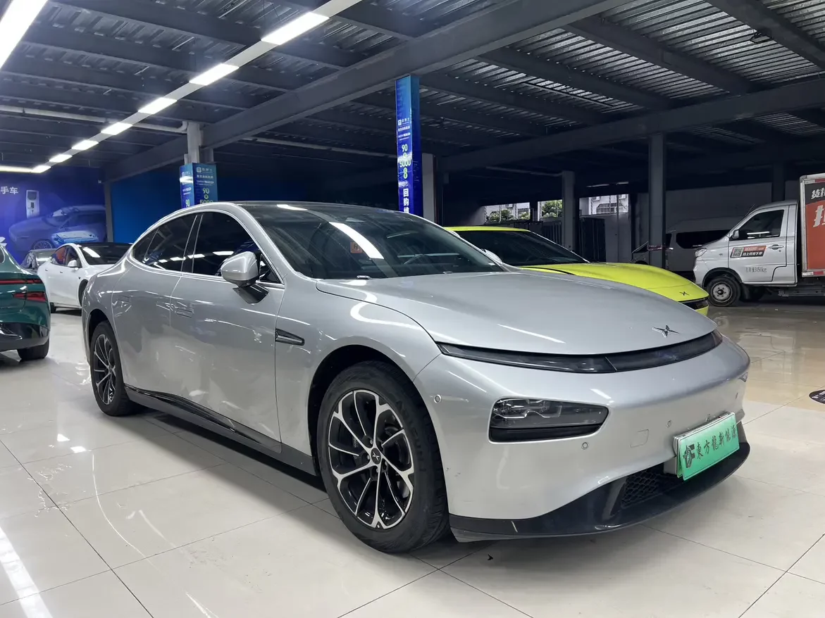 Xpeng P7