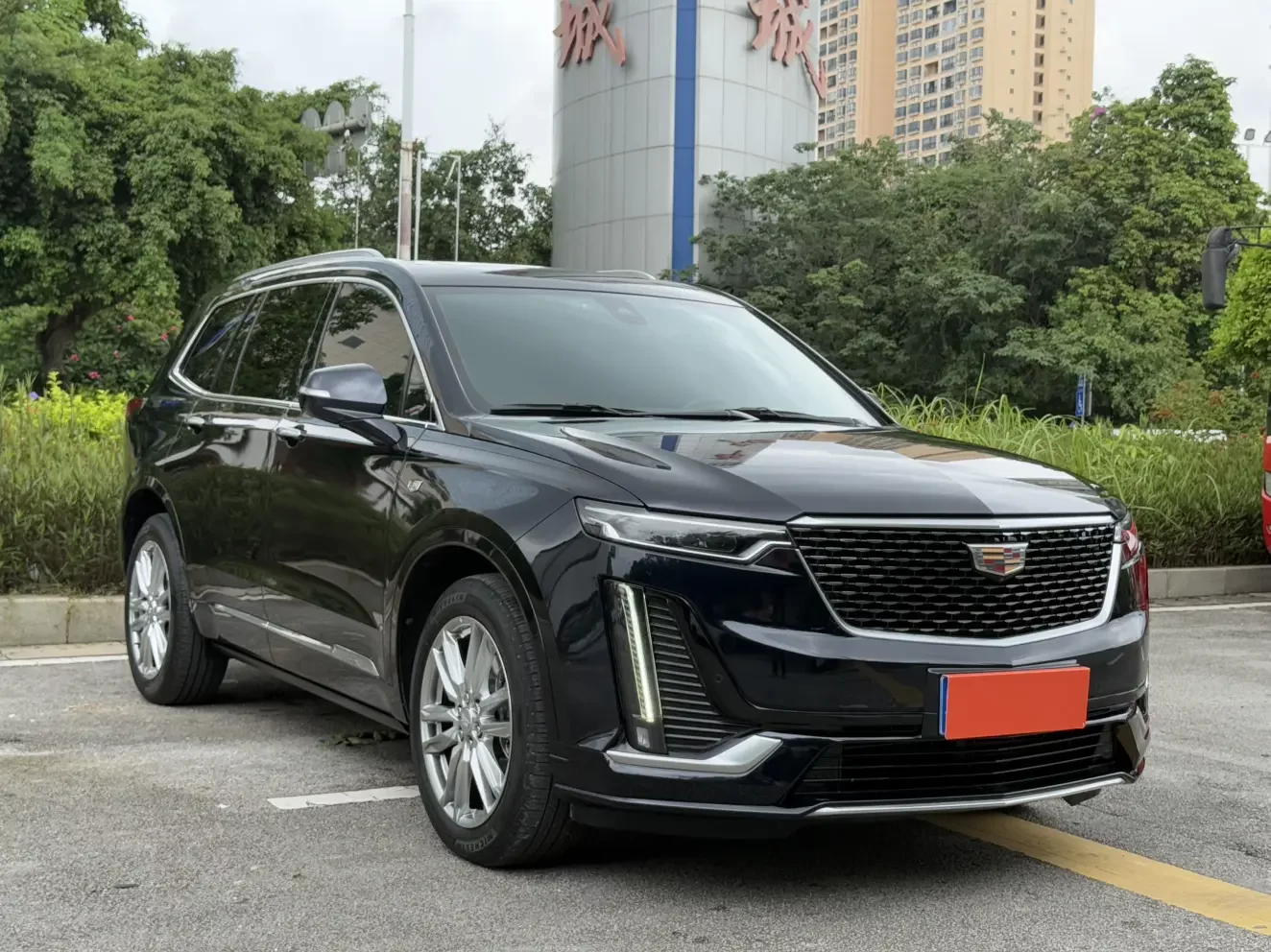 Cadillac XT6