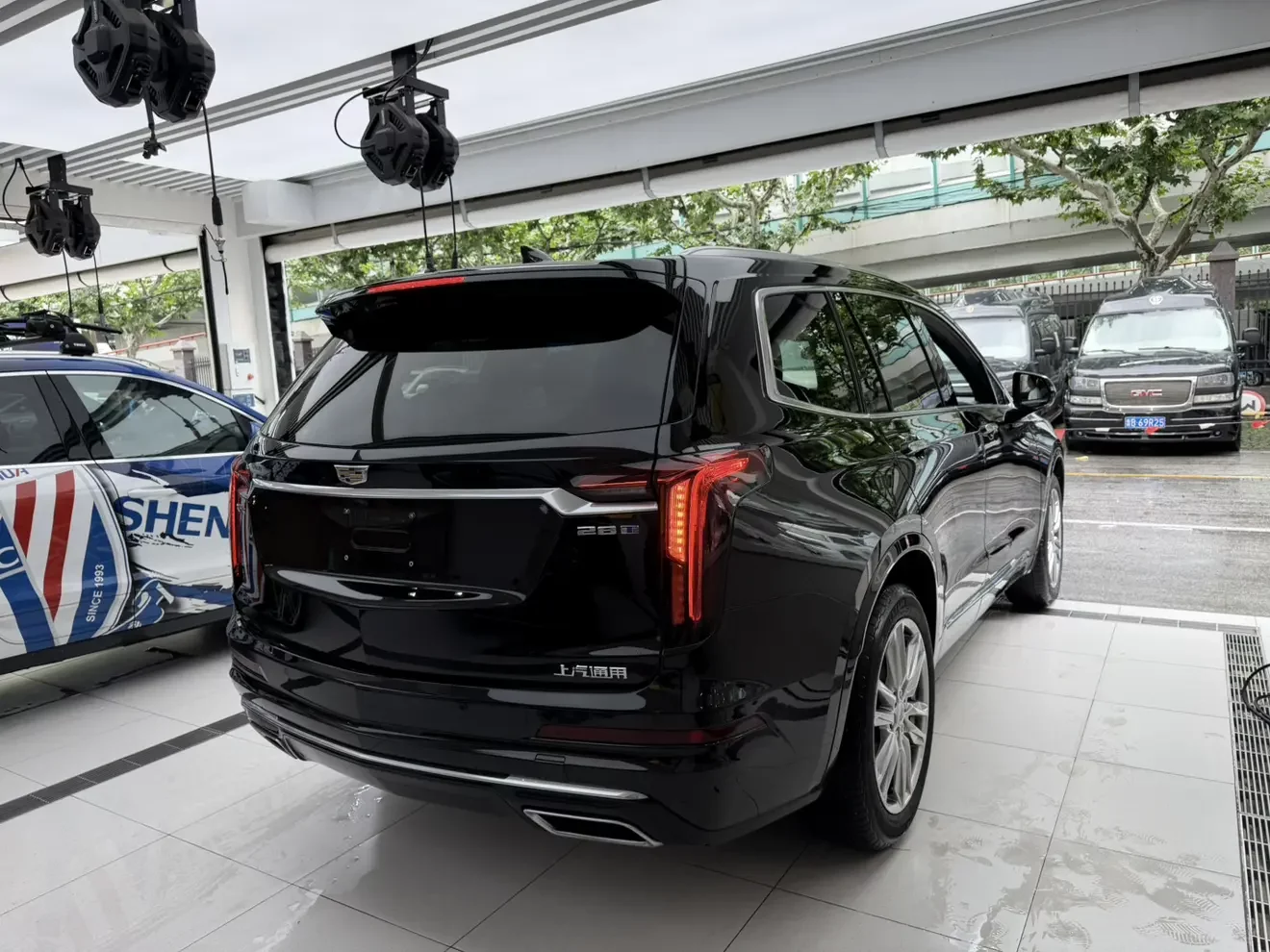 Cadillac XT6