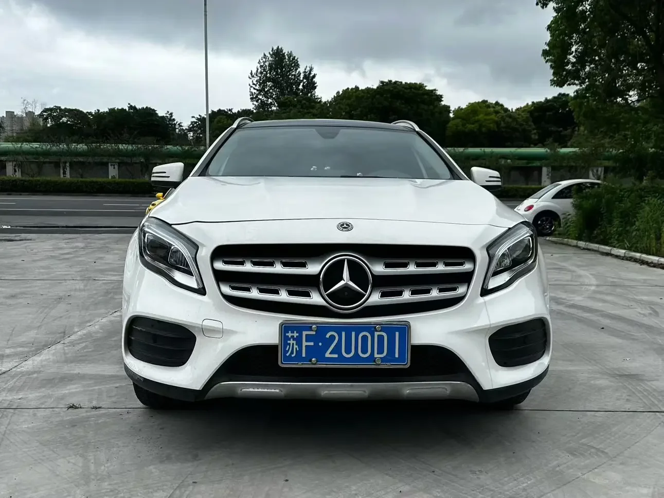 Mercedes-Benz GLA