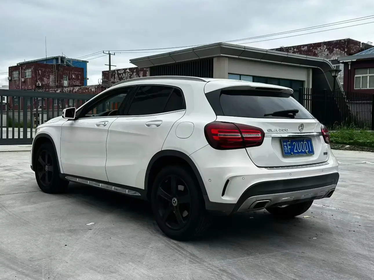 Mercedes-Benz GLA