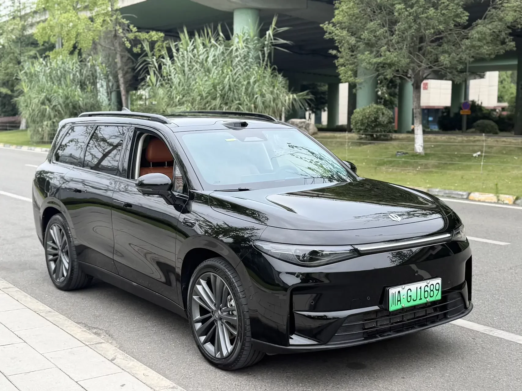 Leapmotor C16