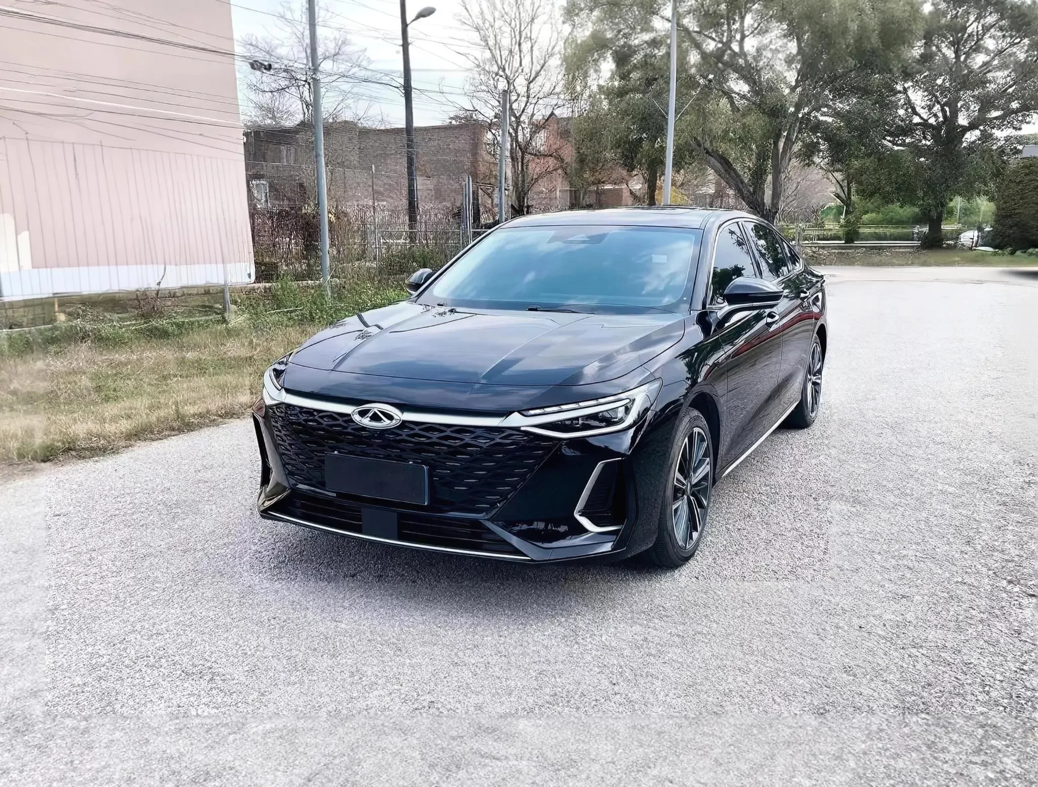 Chery Arrizo 8