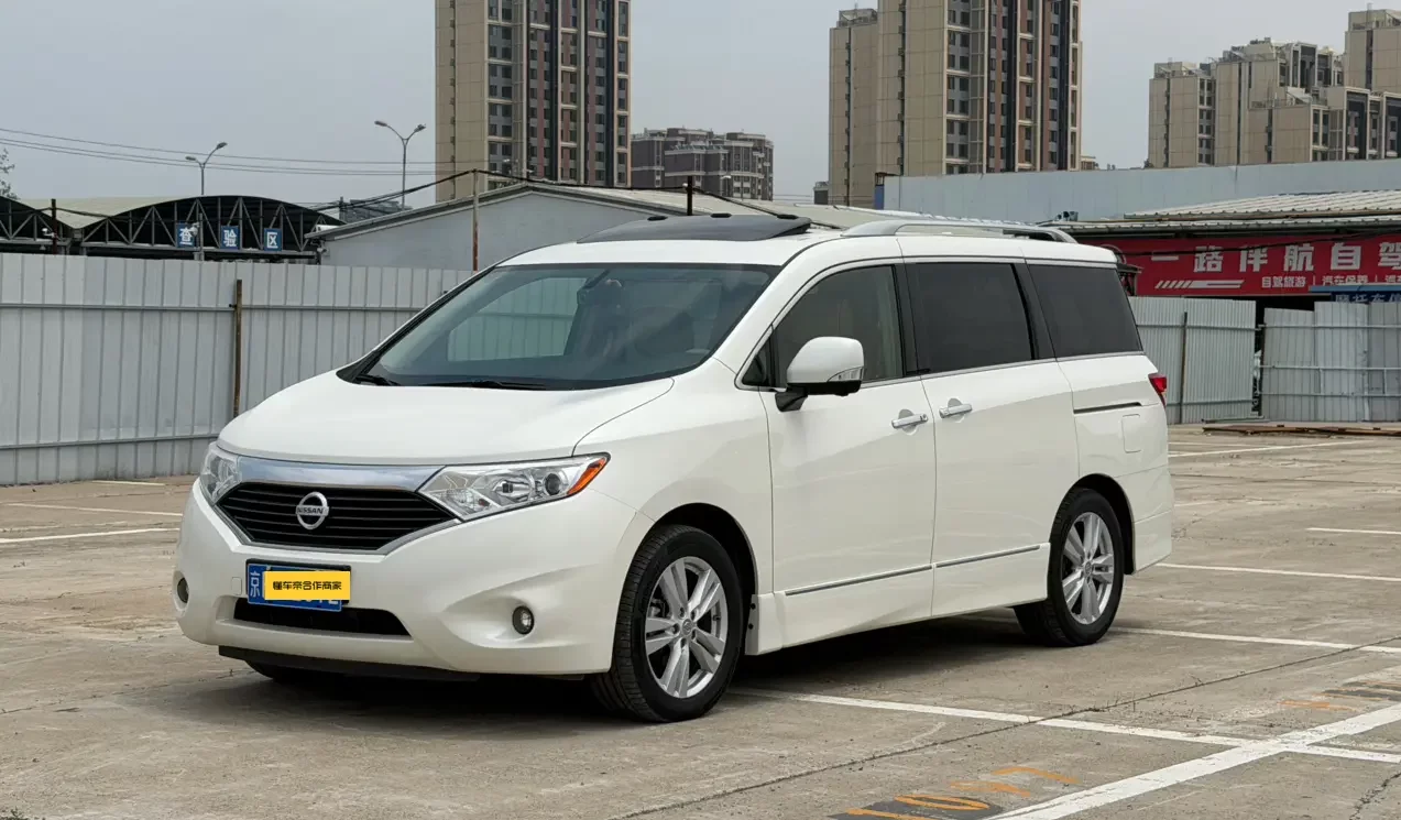 Nissan nobleman