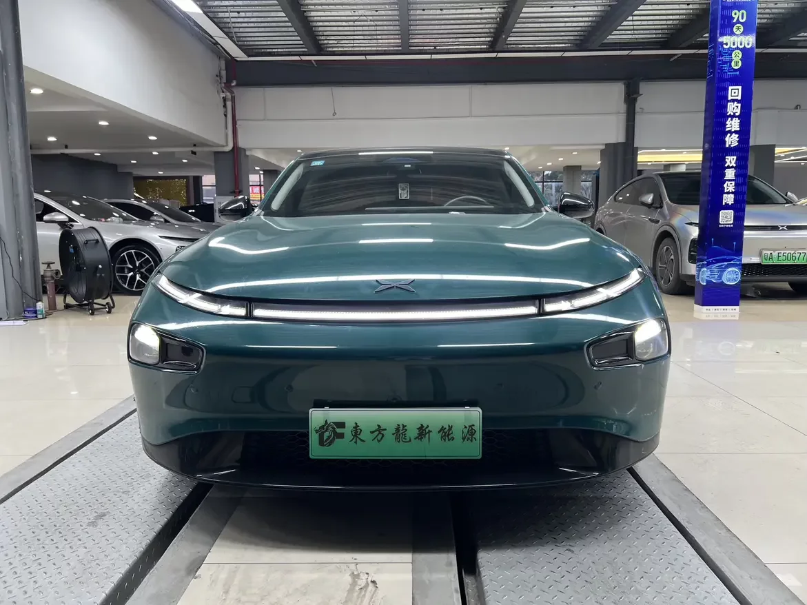 Xpeng P7