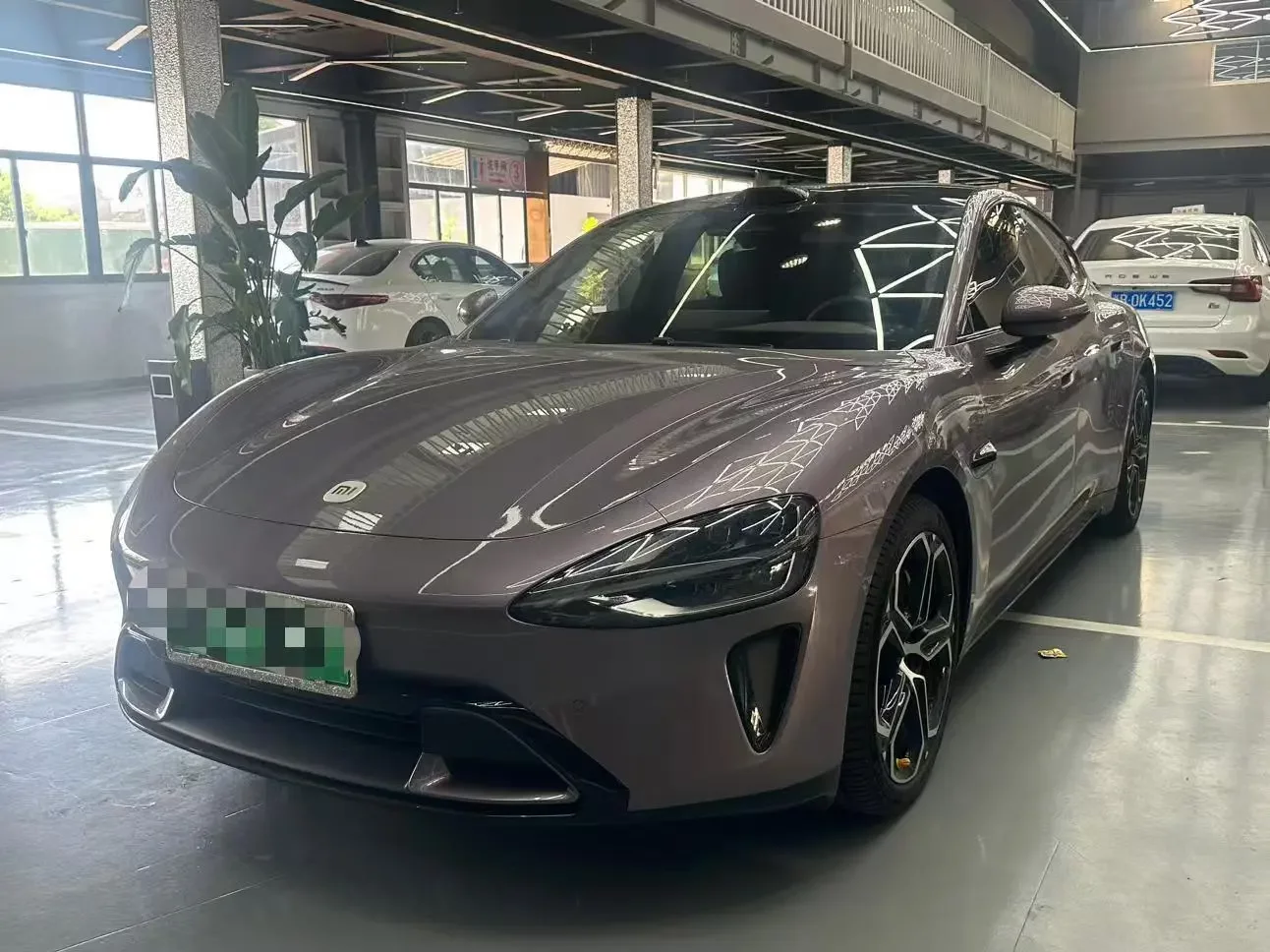Xiaomi car Xiaomi SU7  из Китая
