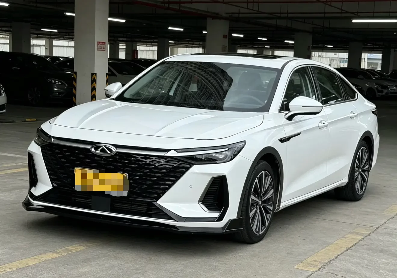 Chery Arrizo 8