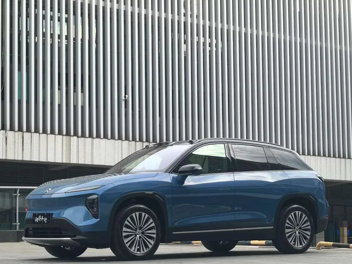 NIO ES7