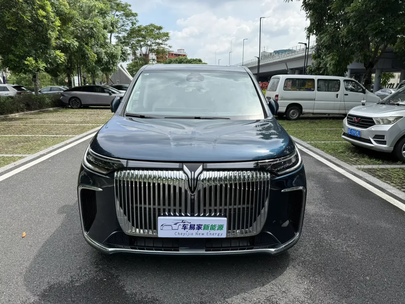 Voyah Lantu Dreamer PHEV