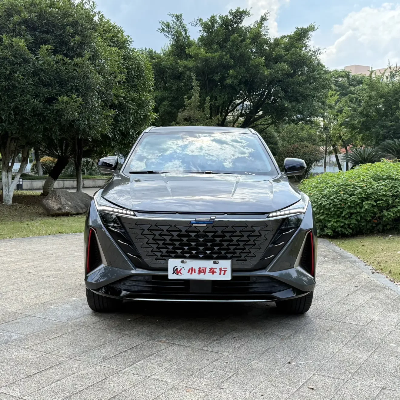 Oshan Changan Auchan Z6