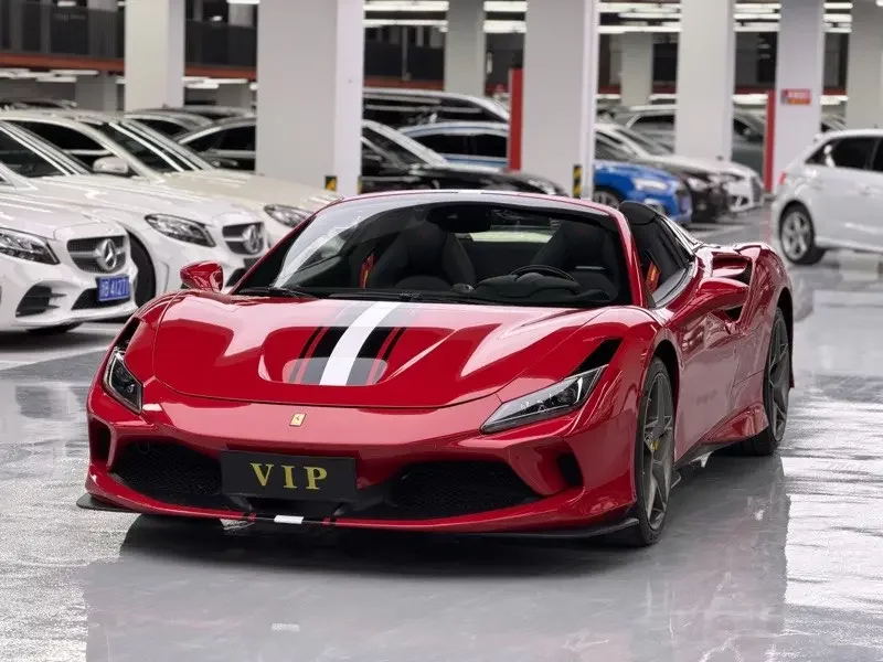Ferrari F8