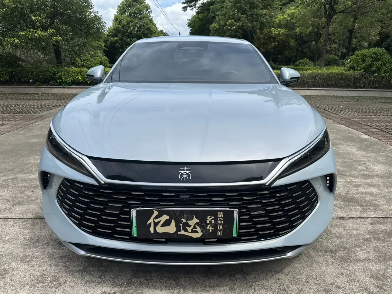 BYD Qin L DM