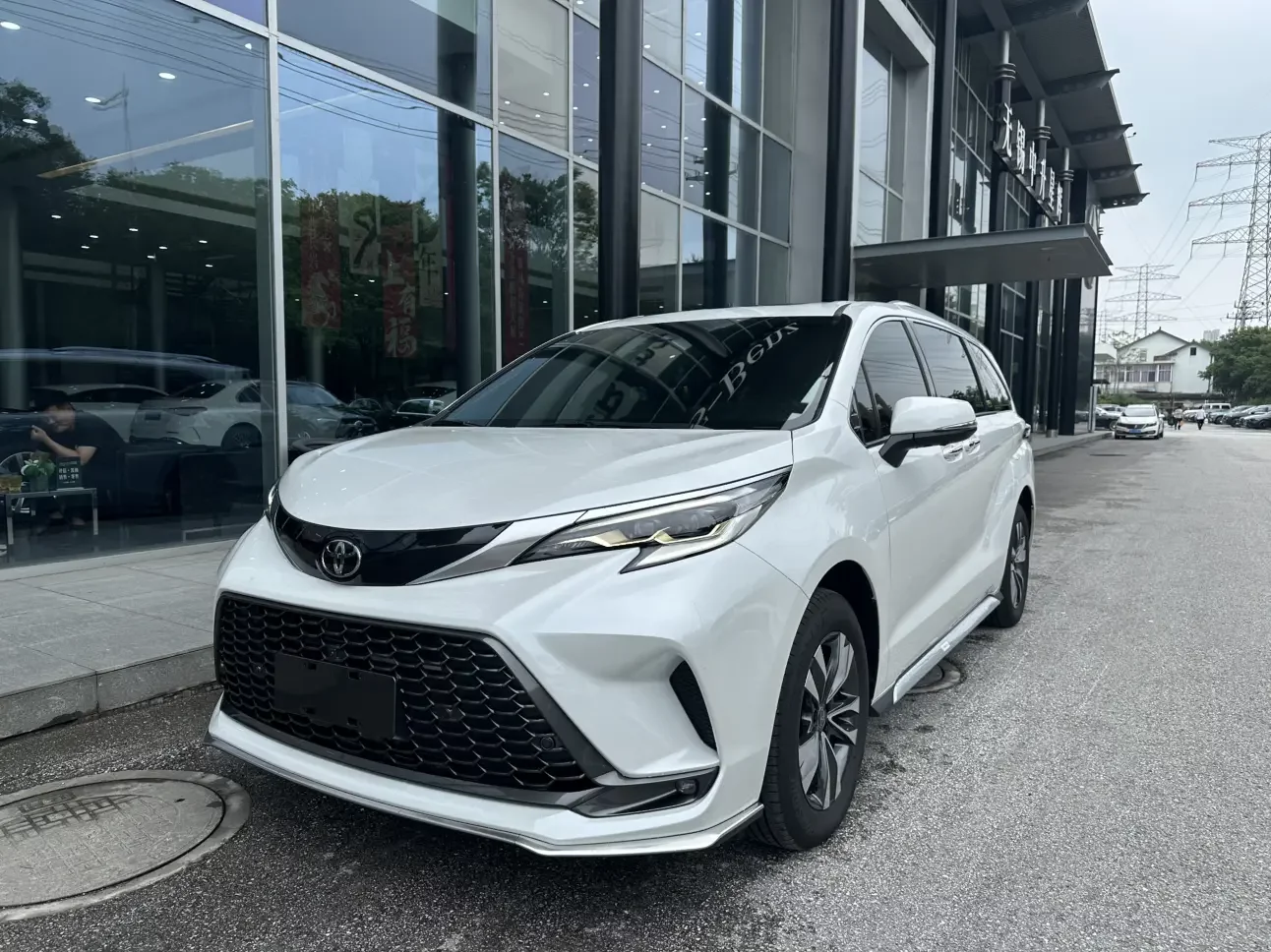 Toyota Granvia