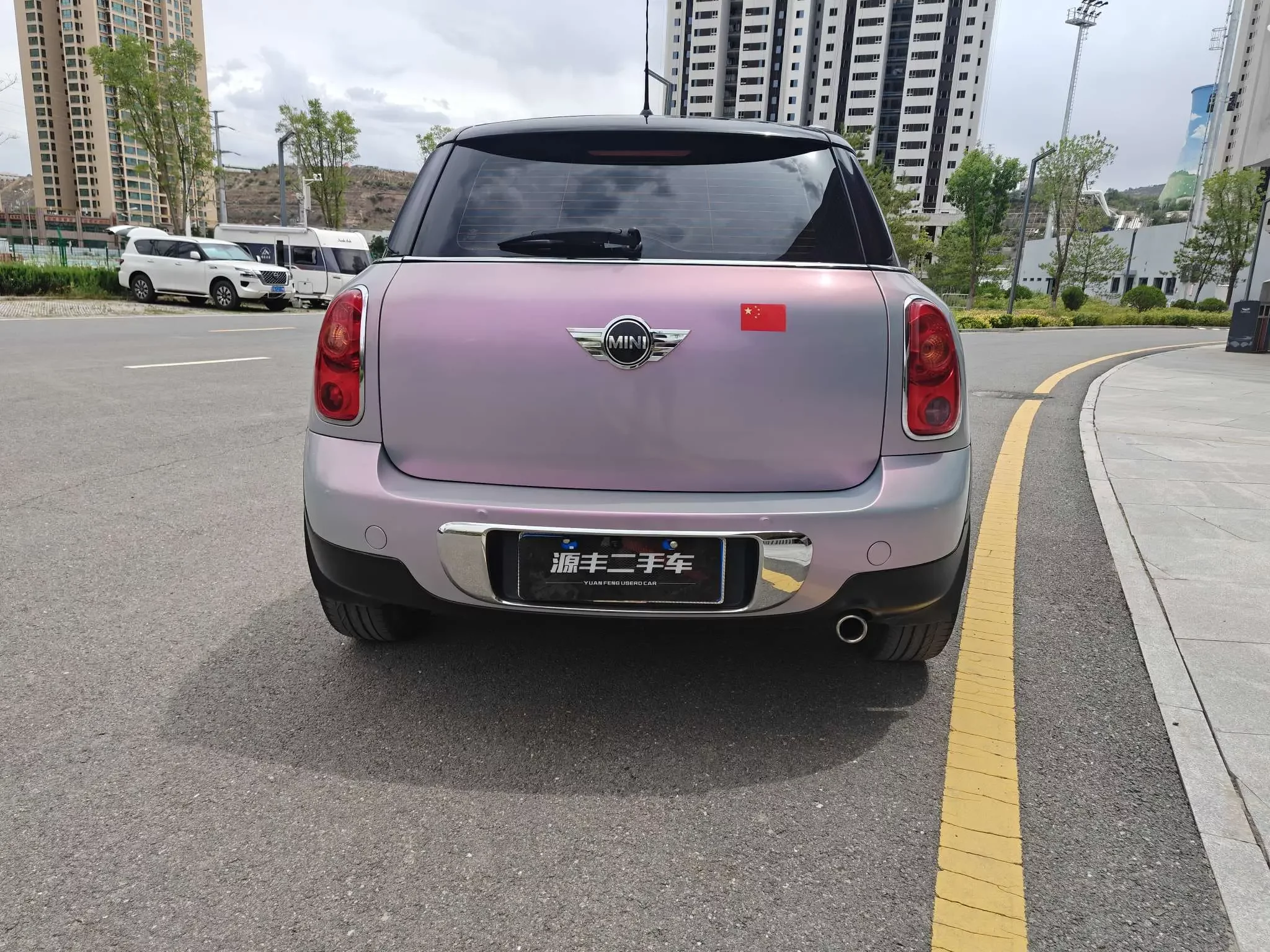 MINI COUNTRYMAN