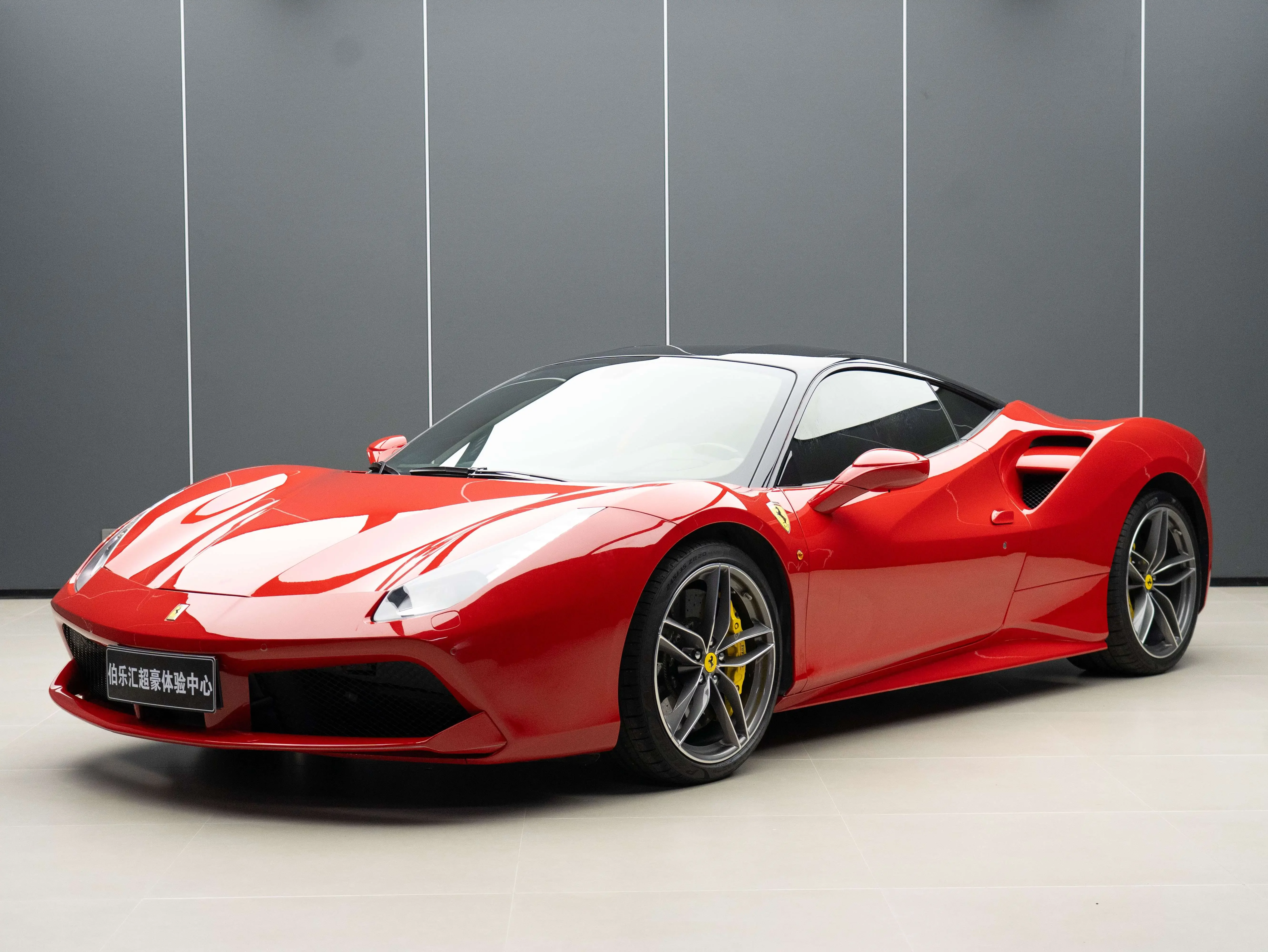 Ferrari 488