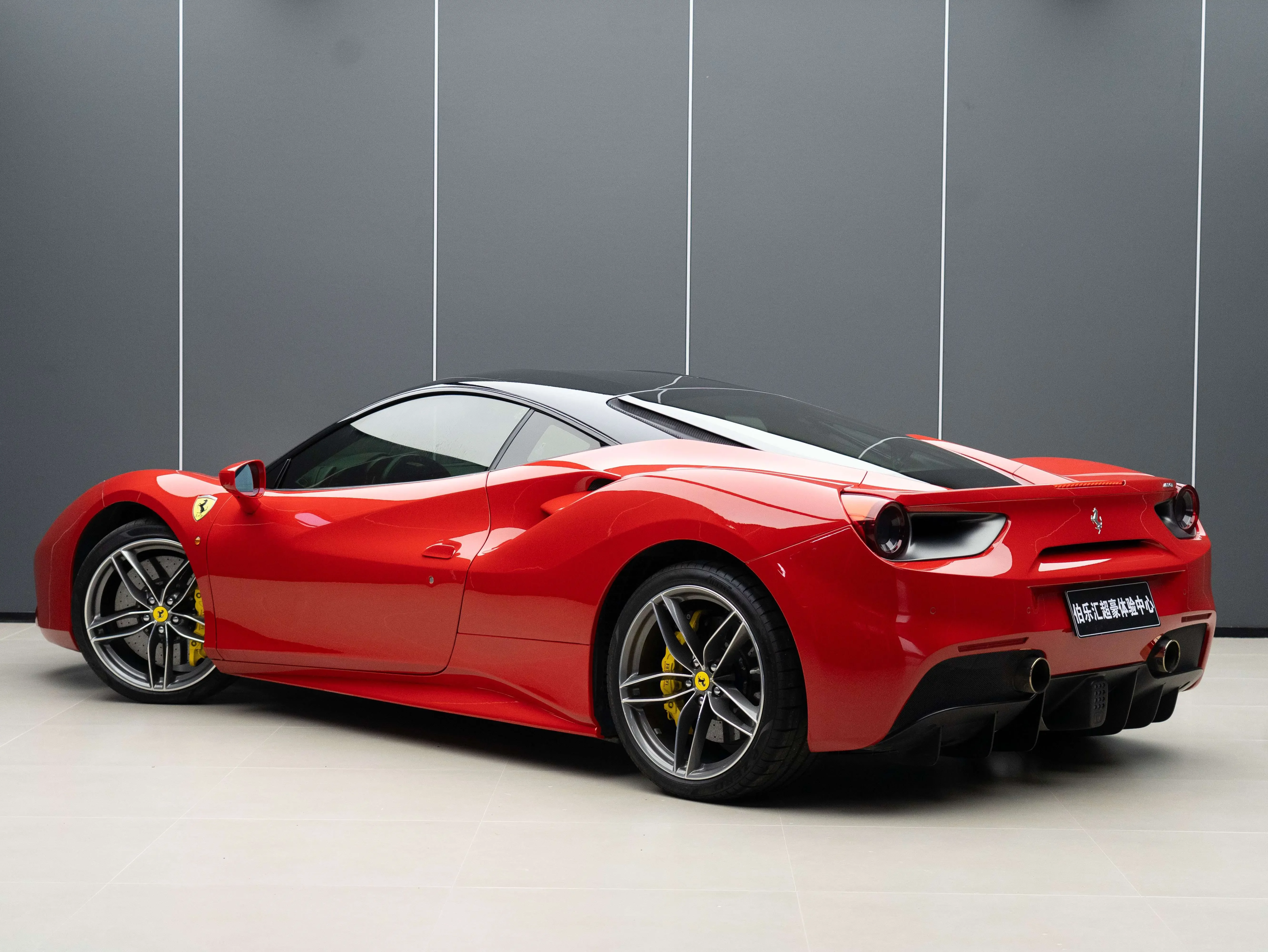 Ferrari 488