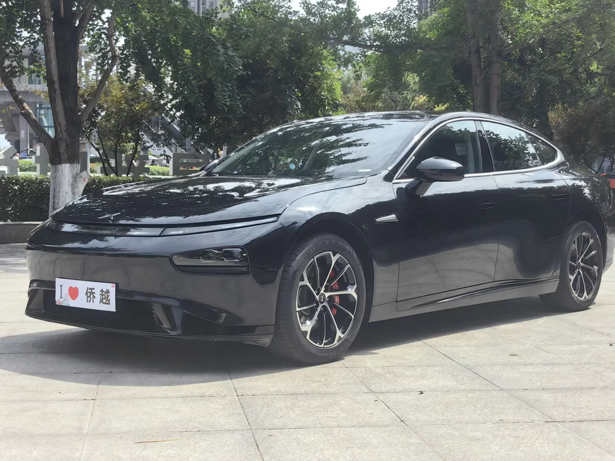 Xpeng P7